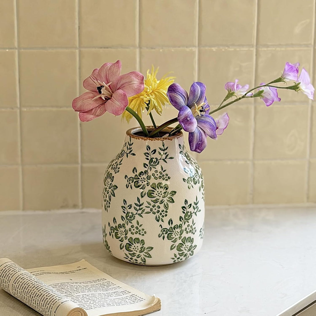 Chinoiserie Green Floral Ceramic Vase – Rustic Retro Farmhouse Crackle Finish