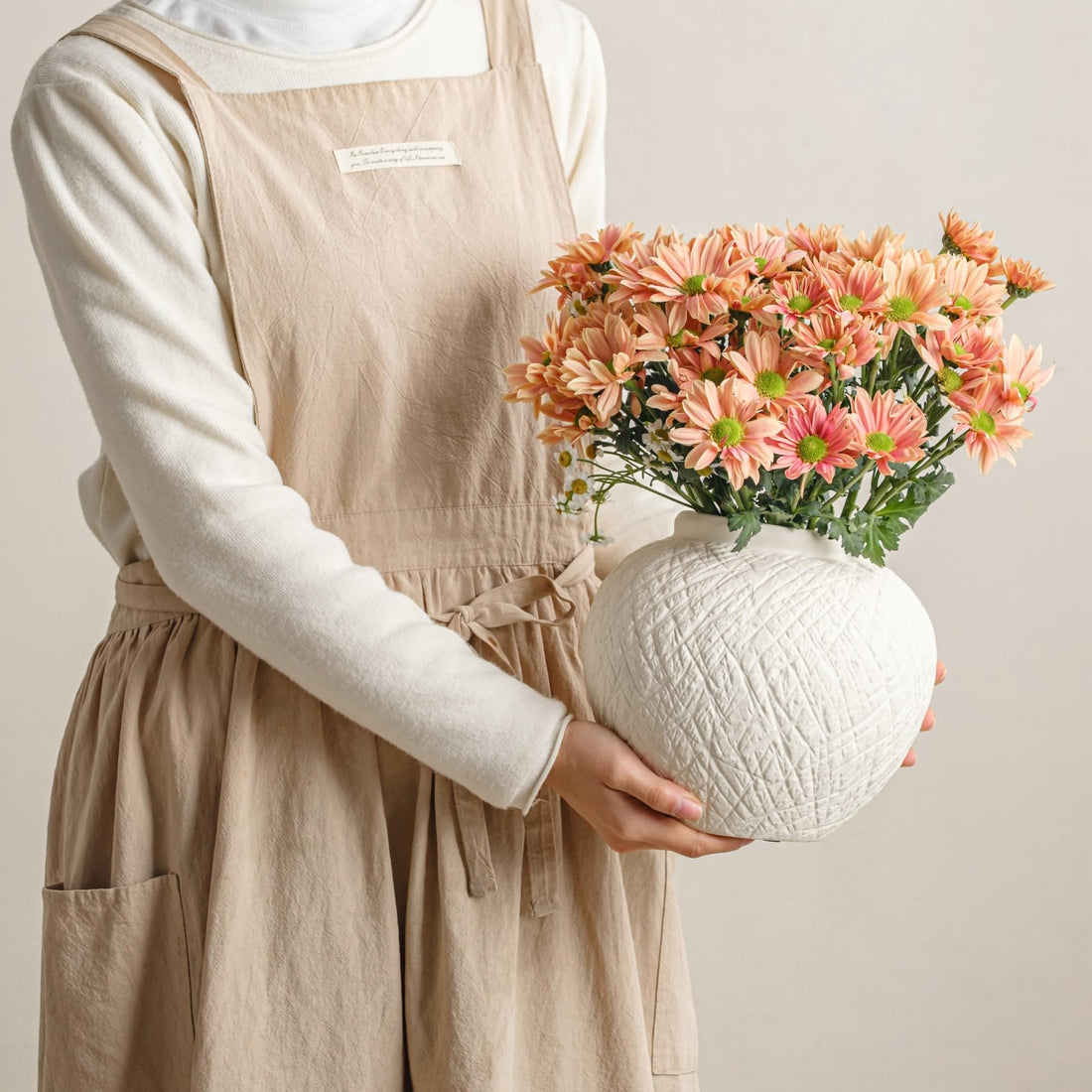 Round Ceramic Flower Vase – 7.5" Rustic Textured Vase